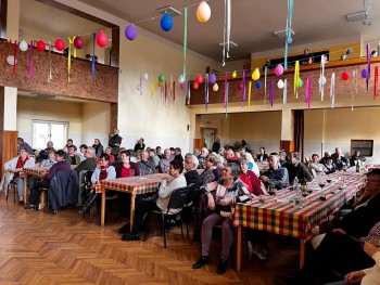 Posezení dříve narozených dne 10. 4. 2025